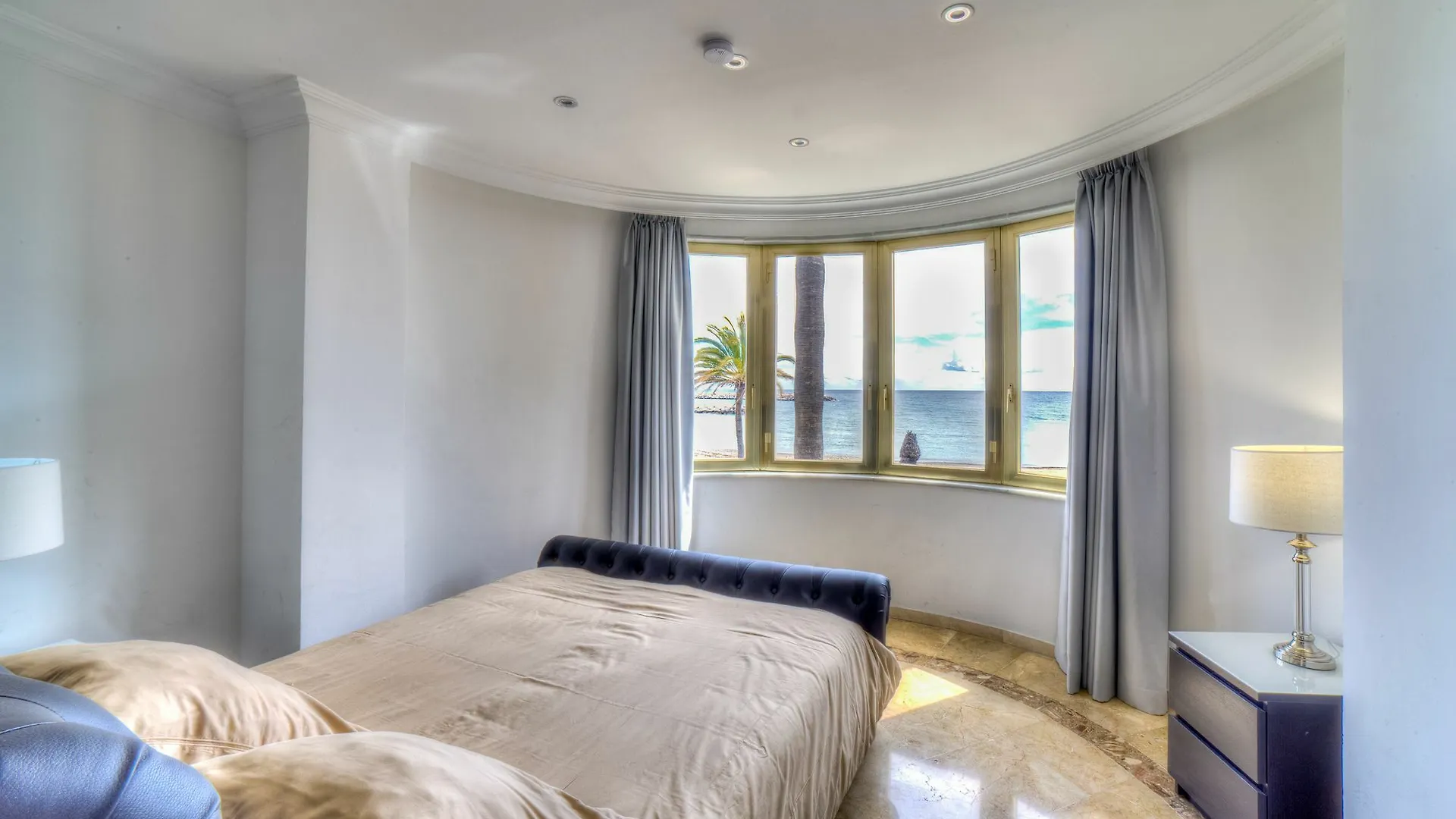 מארבלה Banus Beach Apartments 0*,